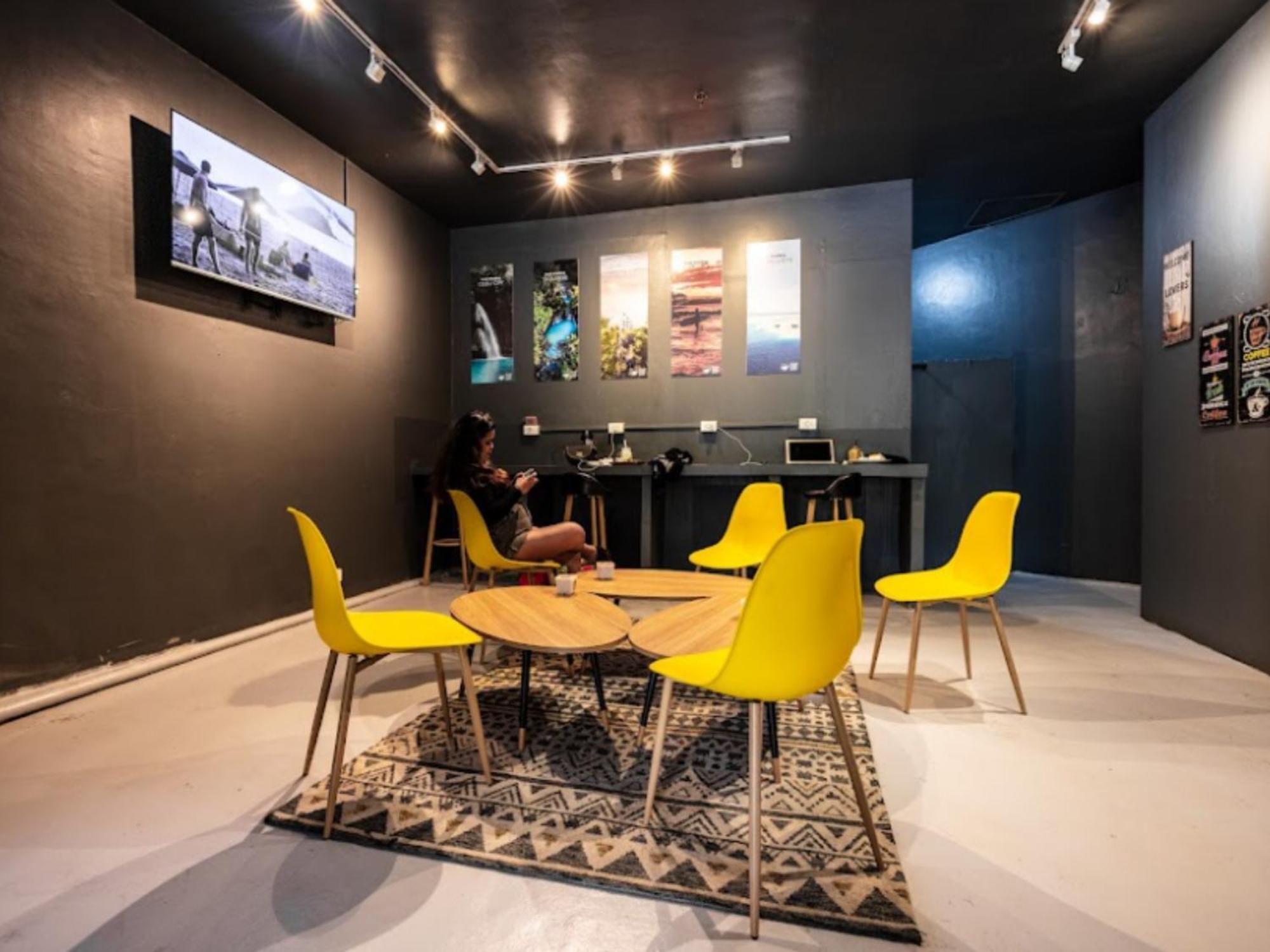 Mad Monkey Cebu City (Adults Only) Εξωτερικό φωτογραφία
