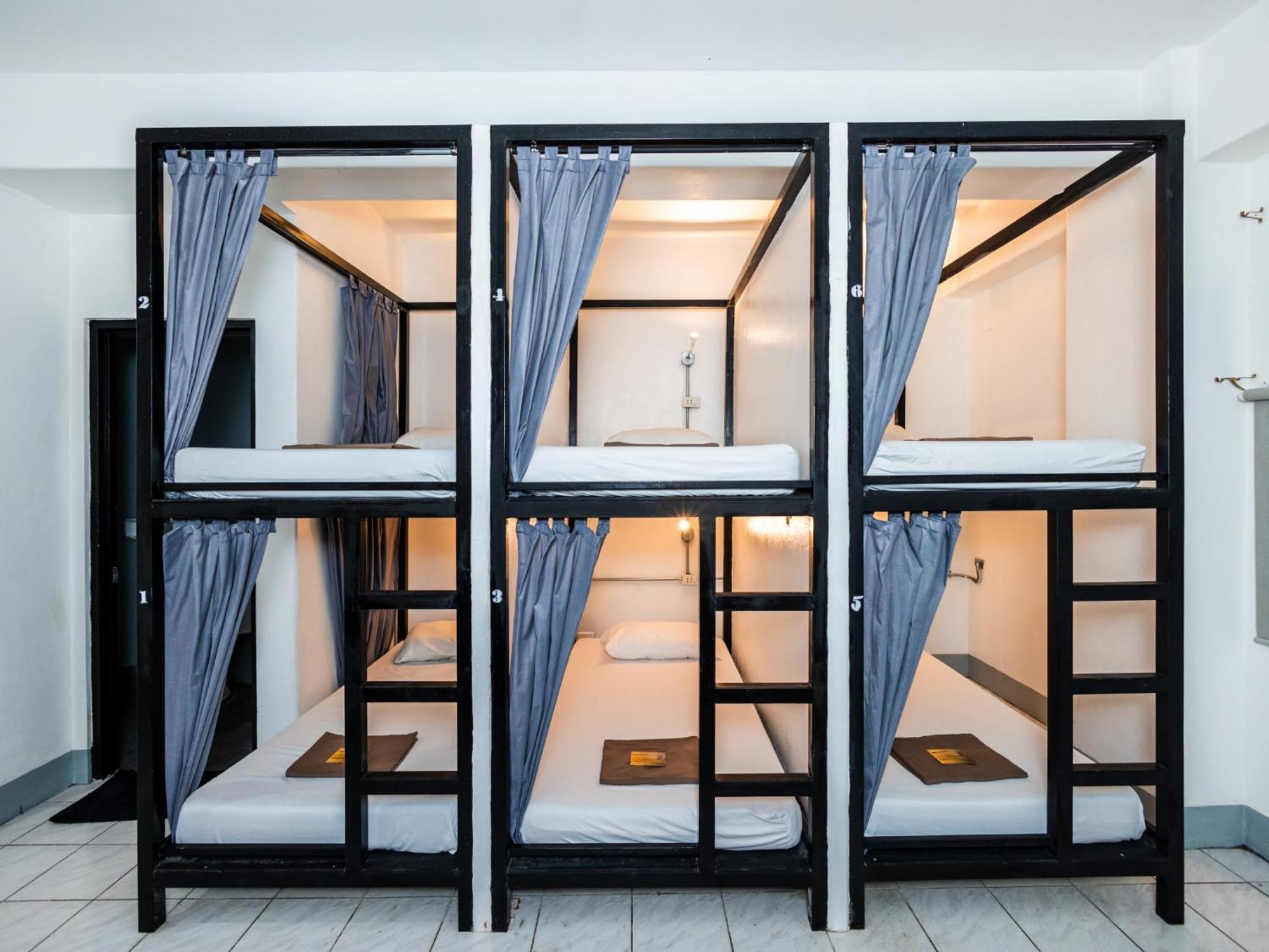 Mad Monkey Cebu City (Adults Only) Εξωτερικό φωτογραφία