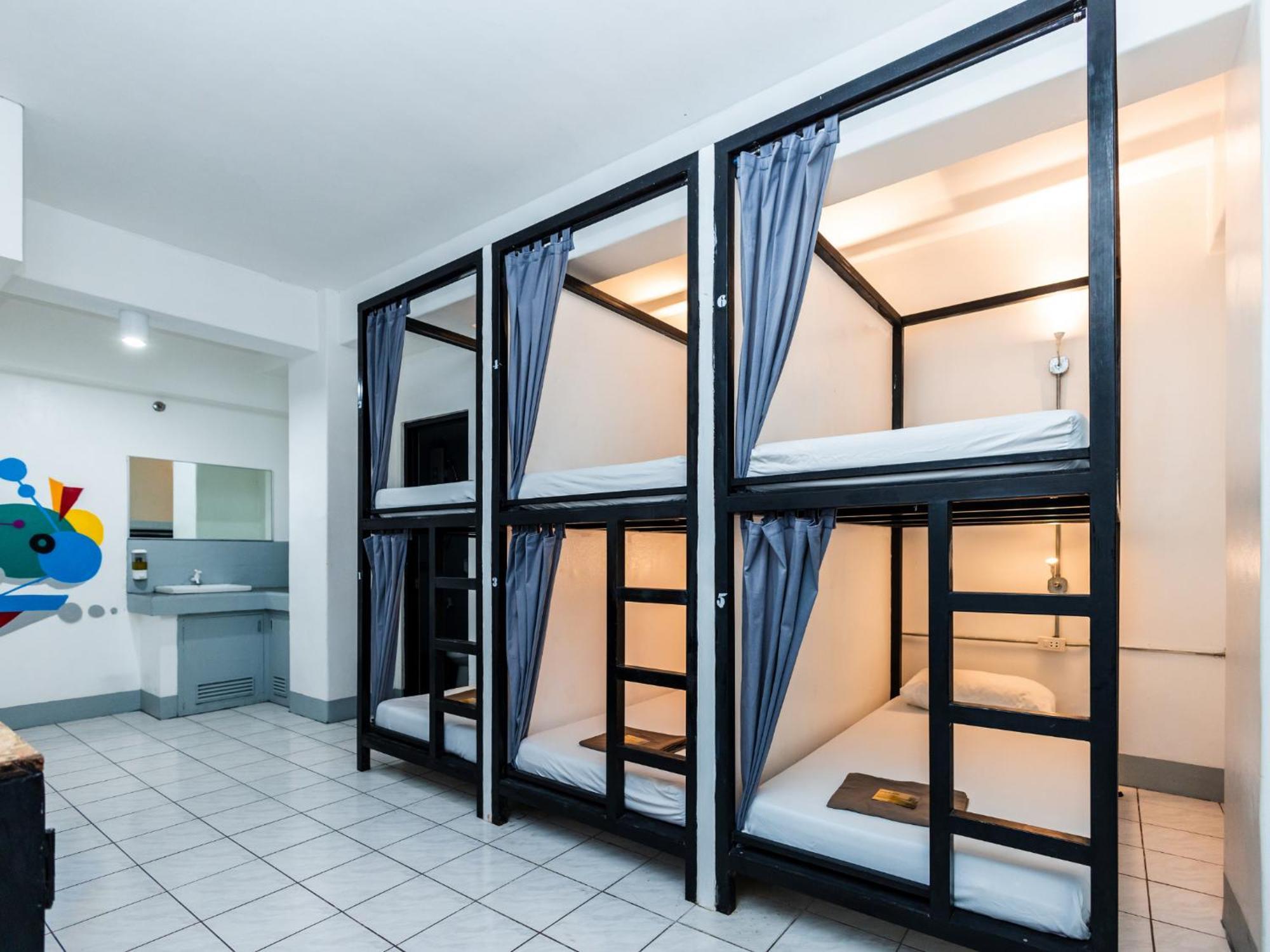 Mad Monkey Cebu City (Adults Only) Εξωτερικό φωτογραφία